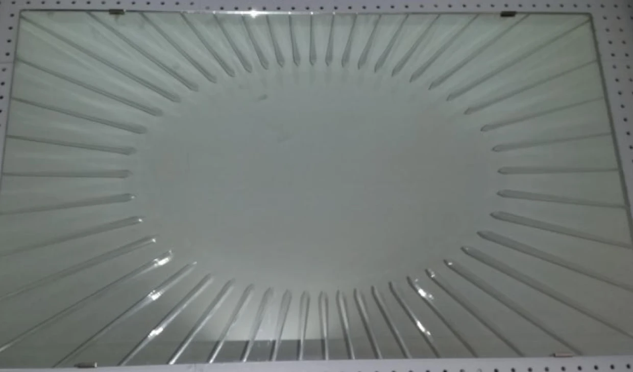 Decorative glass tray with lines